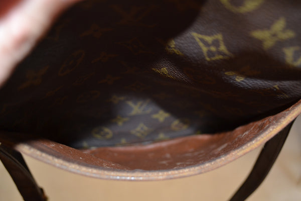 Authentic Louis Vuitton Monogram Danube MM Shoulder Crossbody Messenger Bag Handbag (SALE - 80% OFF)
