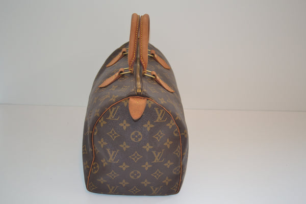 Authentic Louis Vuitton Monogram Speedy 30 Handbag "Good Condition" (SALE - 72% OFF)