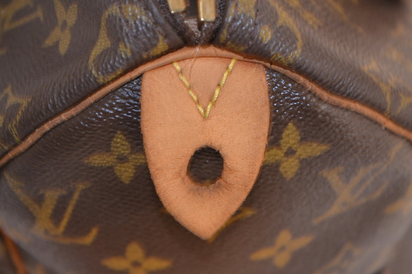 Authentic Louis Vuitton Monogram Speedy 25 Handbag - "Good Condition" (SALE - 72 % OFF)