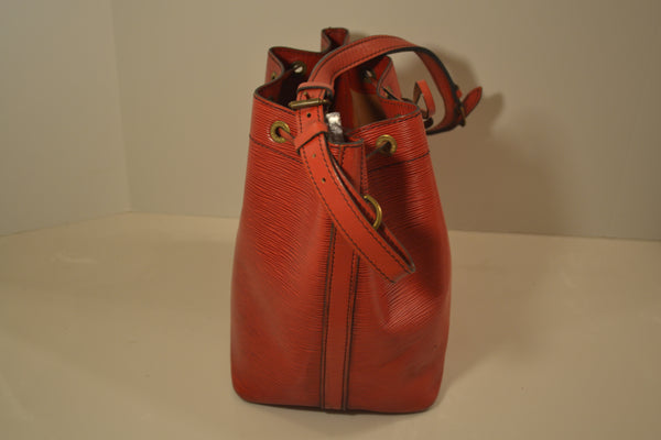 Authentic Louis Vuitton Noe Epi Tassil Red Shoulder Bag Handbag Purse Vintage "GUC" Includes LV Dust Bag (Major Sale - 88% OFF)
