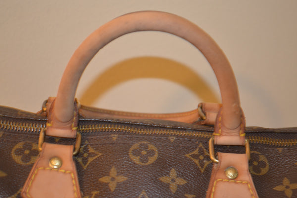 Authentic Louis Vuitton Monogram Speedy 30 Handbag - "GUC"  (SALE - 70% OFF)