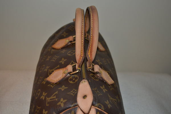 Authentic Louis Vuitton Monogram Speedy 30 Handbag - "GUC"  (SALE - 70% OFF)
