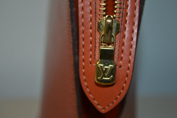 Authentic Louis Vuitton Epi Brown Saint Jaques Handbag - "VGUC" (SALE - 76% OFF)