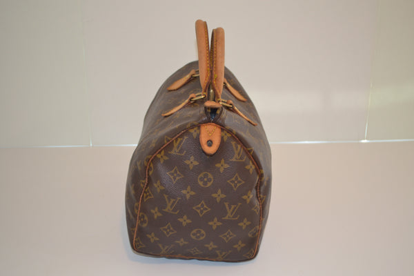 Authentic Louis Vuitton Monogram Speedy 30 Handbag - "GUC"  (SALE - 72% OFF)