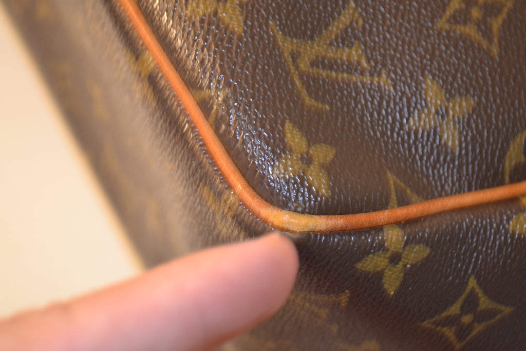 Louis Vuitton Monogram Vertical Batignolles Shoulder Bag GUC (SALE - –  Luxury Handbags For Less