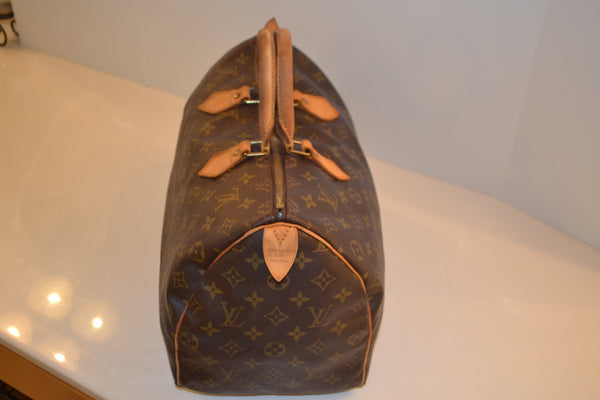 Authentic Louis Vuitton Monogram Speedy 35 Handbag - "Good Condition" (SALE - 68% OFF *RETAIL - $990.00)
