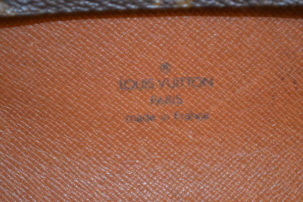 Authentic Louis Vuitton Monogram Serviette Fermoir Large Business Bag Brief Case (GUC)"Rare-Discontinued"(SALE - 83% OFF *RETAIL PRICE - $1,895.00)