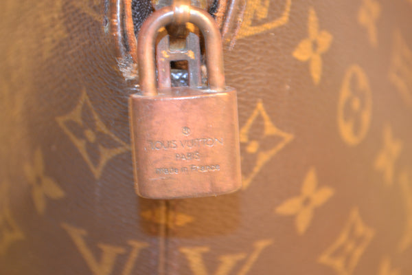 Authentic Louis Vuitton Monogram Ellipse MM Handbag - Includes LV Lock "GUC" (SALE - 72% OFF Retail $1470.00)