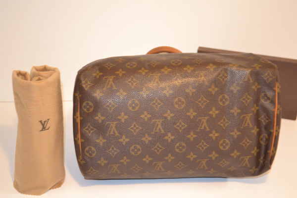 Louis Vuitton Monogram Speedy 35 Handbag - Includes LV Dust Bag