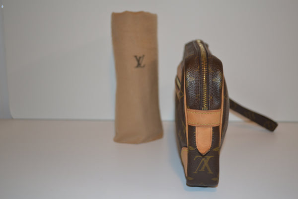 Louis Vuitton Marly Dragonne Monogram Pochette Clutch Bag - Includes LV Dust Bag