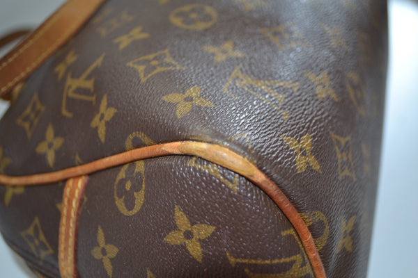 Authentic Louis Vuitton Monogram Montorgueil Shoulder Bag - Includes LV Lock & Dust Bag "GUC" (SALE - 75% OFF)