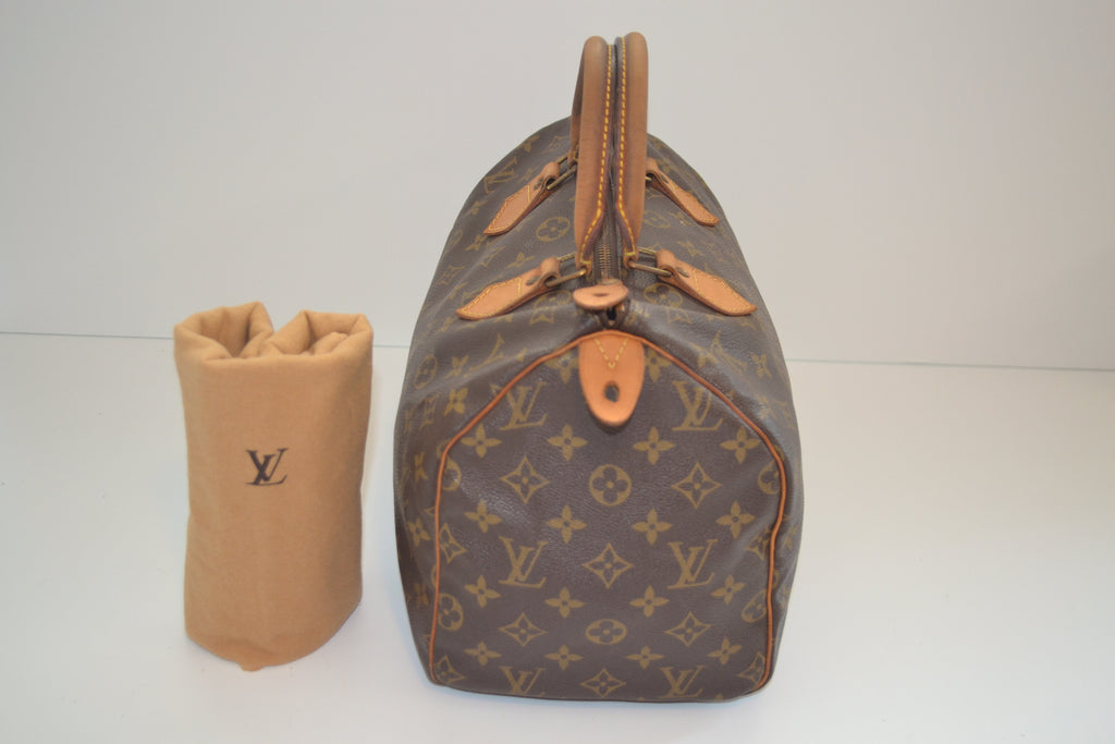 Authentic Louis Vuitton Monogram Speedy 30 Handbag - Includes LV Dust –  Luxury Handbags For Less